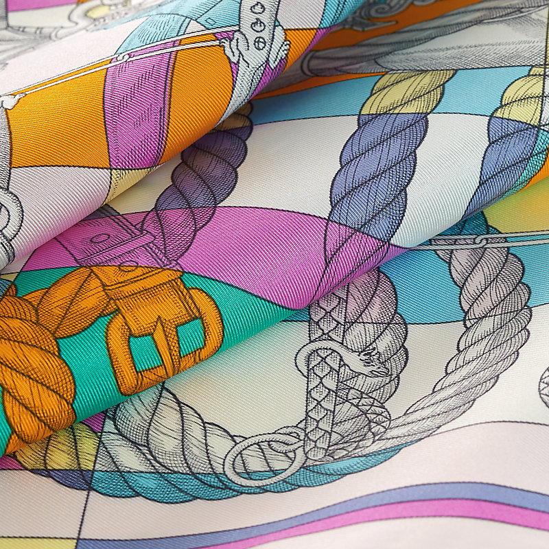 新品♡ HERMES カレ45 Della Cavalleria ハンカチ Della Cavalleria scarf 45 | Hermès Poland